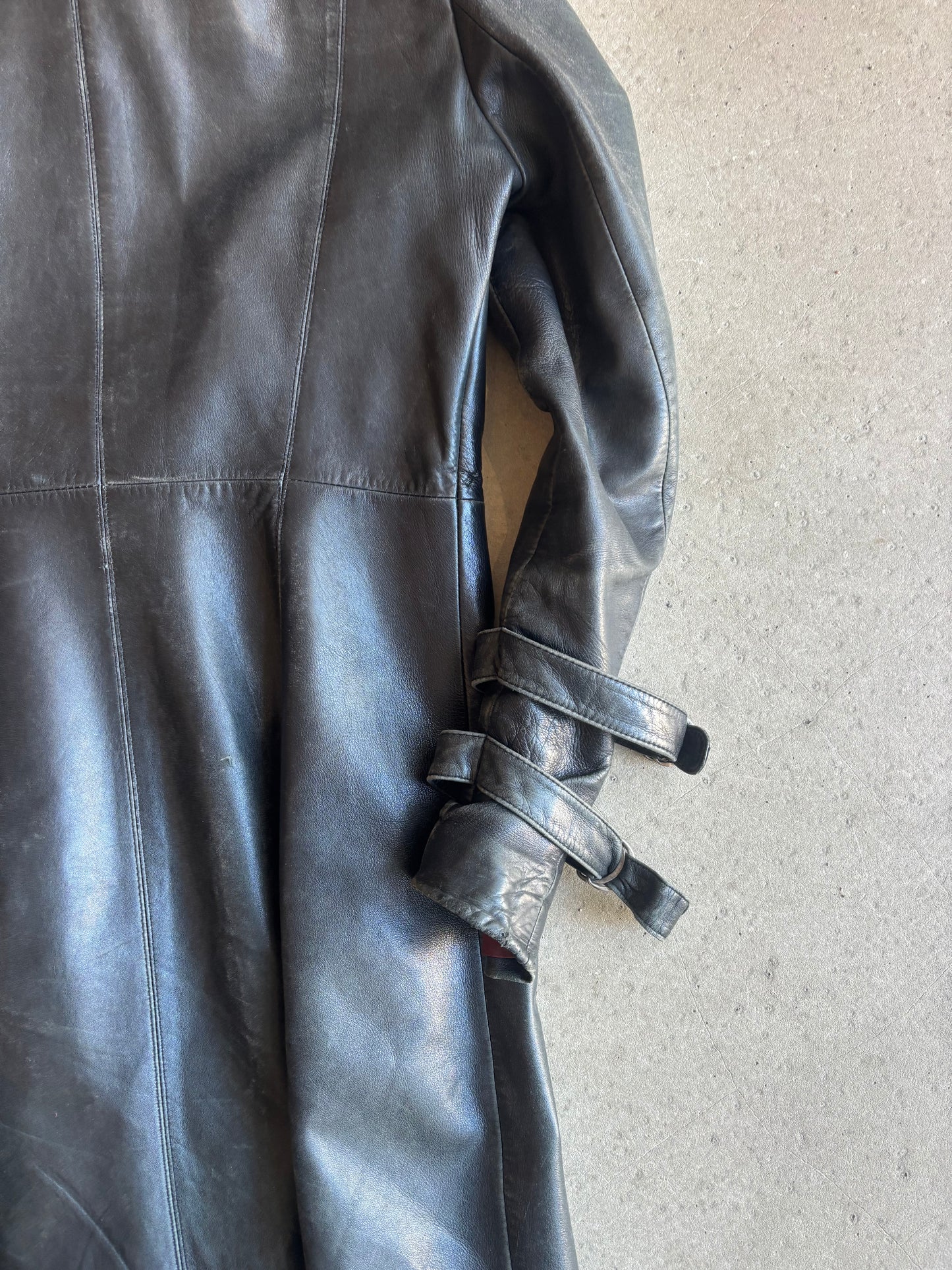 Redskins Dracucolar Leather Trenchcoat Black Medium