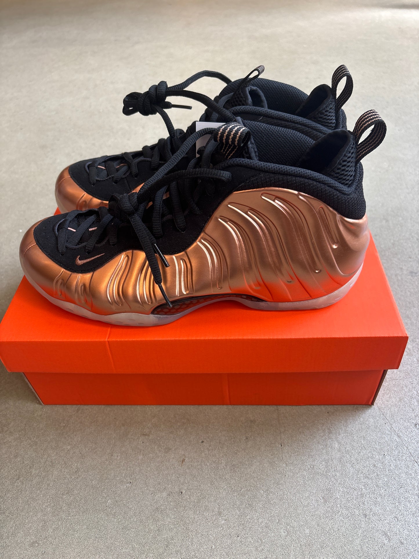 Nike Air Foamposite One Metallic Cooper 44