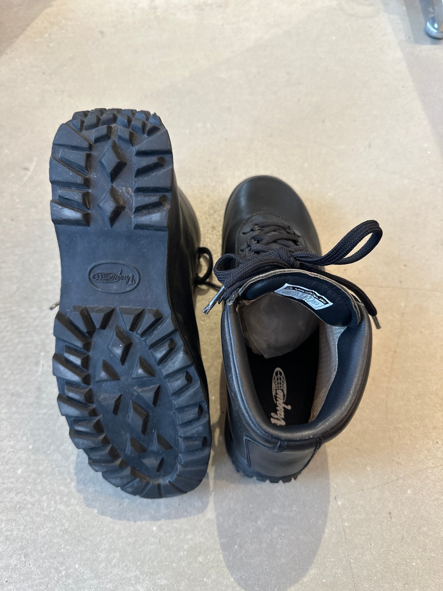 Vasque Boots Gore-Tex Size 42.5