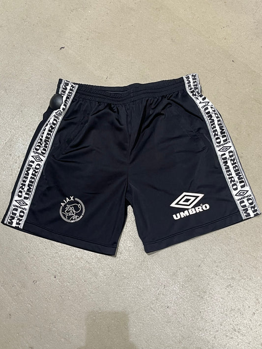 Umbro Ajax Shorts Black XL