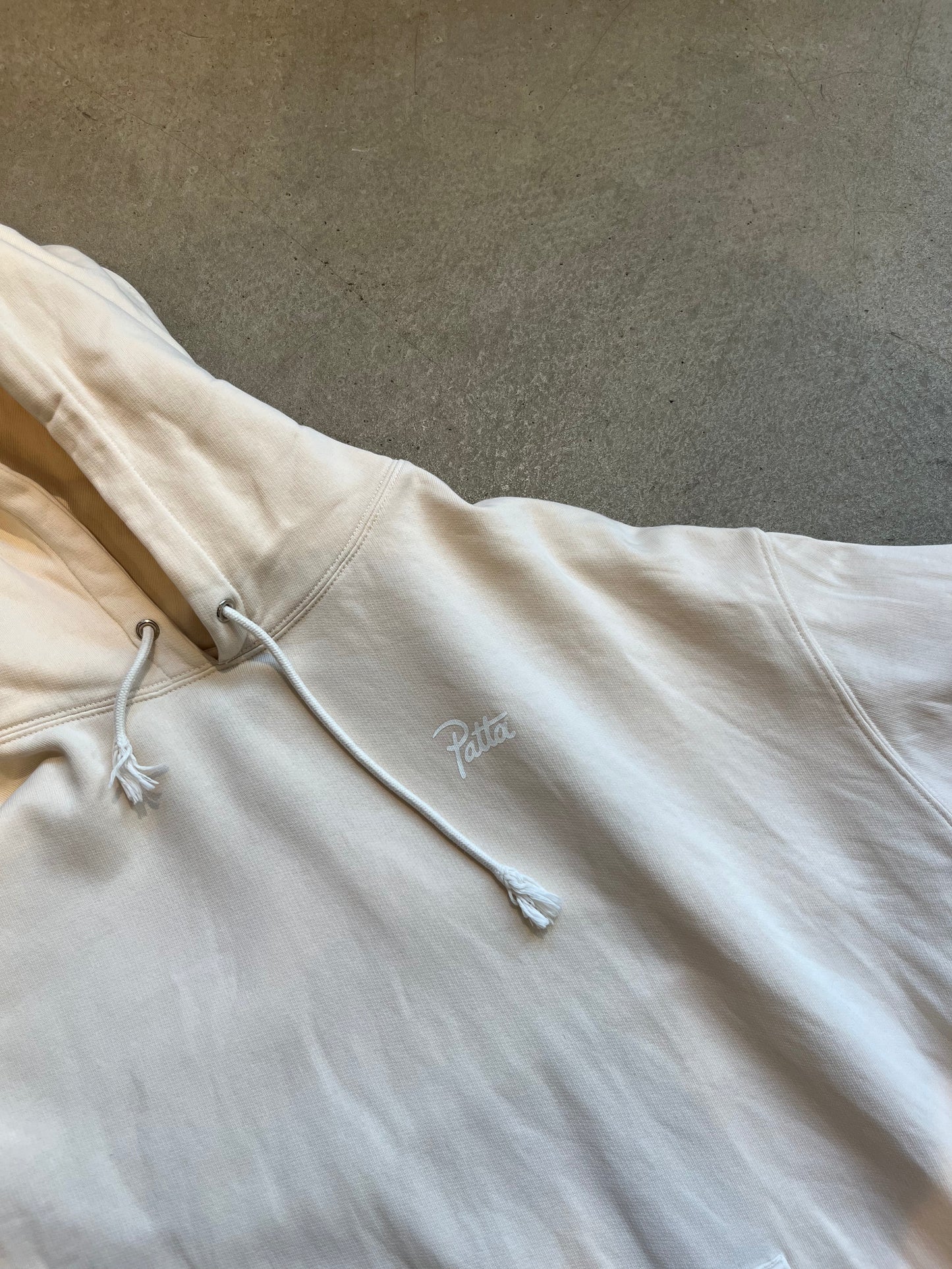 Patta Beige Script Logo Hoodie M