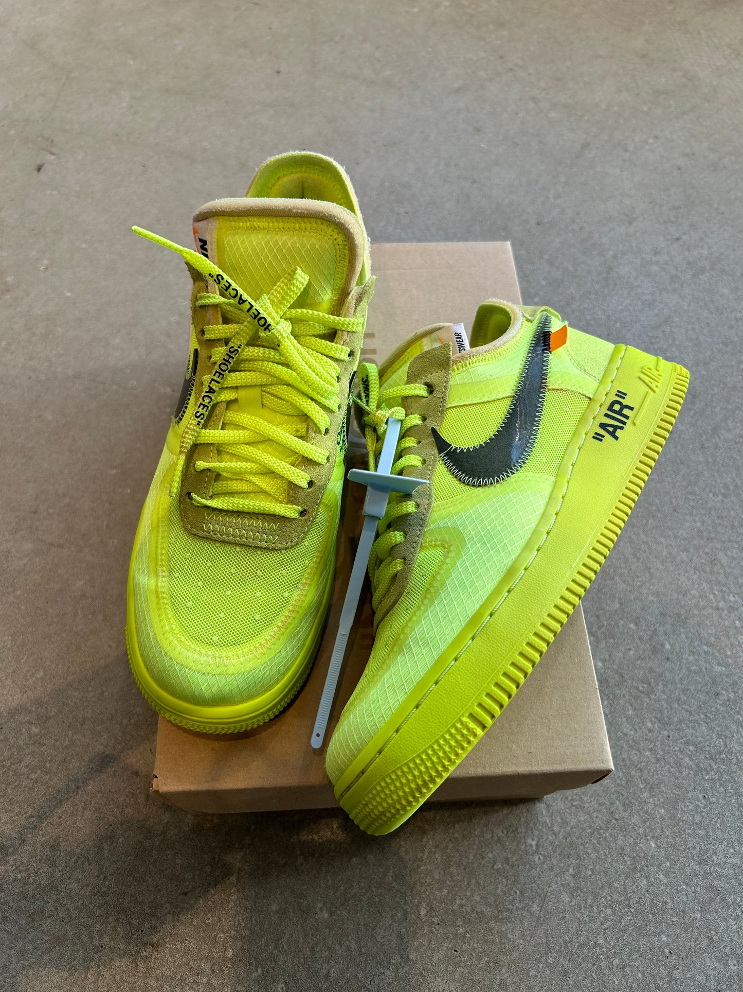 Nike Airforce 1 x Off White The 10 Volt EU 40