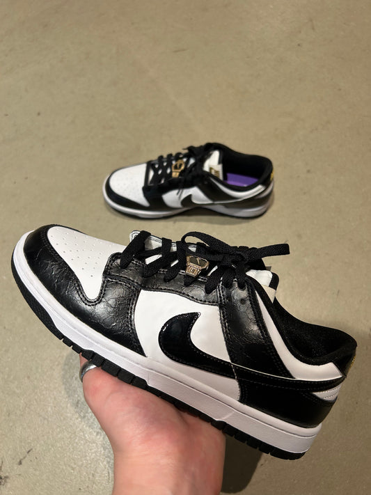 Nike Dunk Low World Champs Black White 41