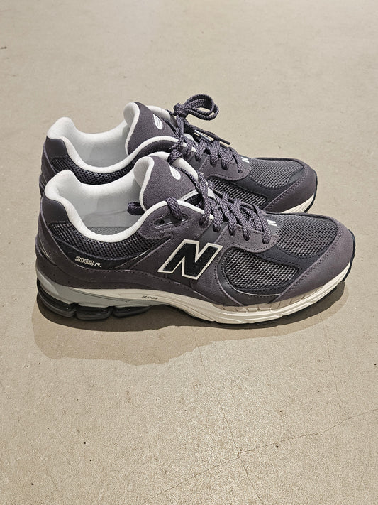 New Balance 2002 Sample