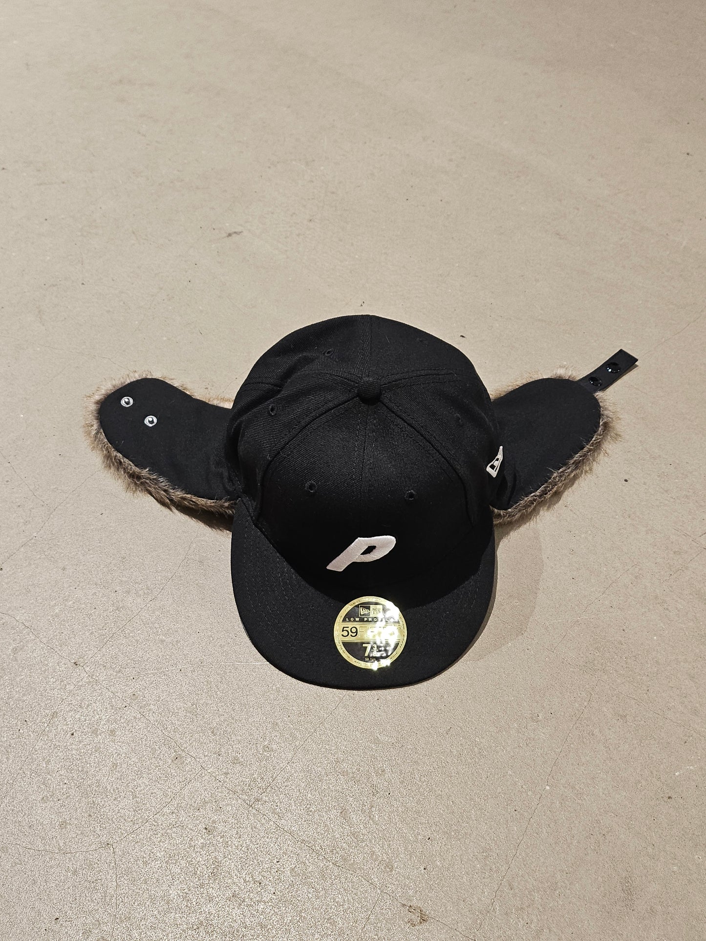 Palace x New Era Dogear LP 59Fifty Cap Black  7 3/8