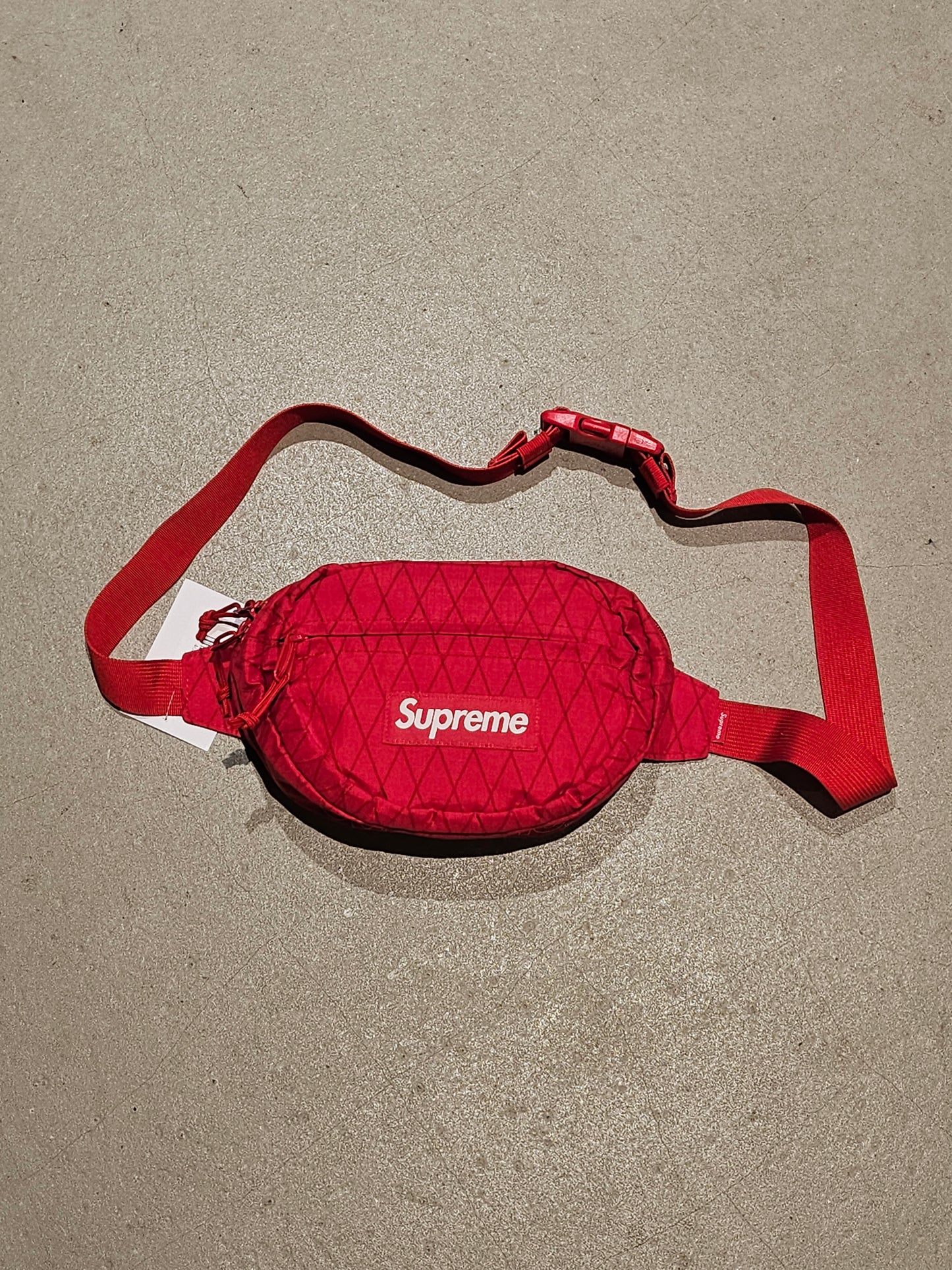 Supreme Waistbag Red FW18