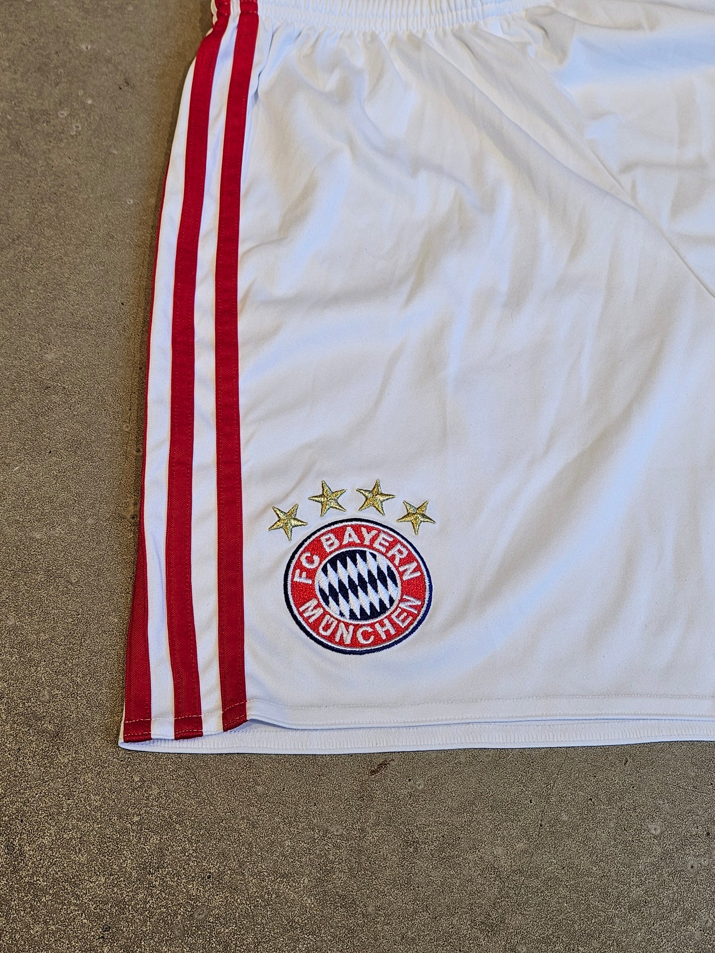 FC Bayern München Shorts White S