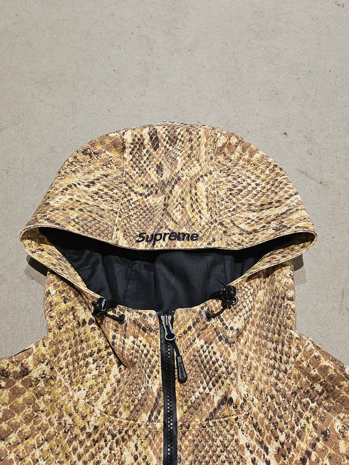 Supreme Nike ACG Denim Pullover Gold Snakeskin L