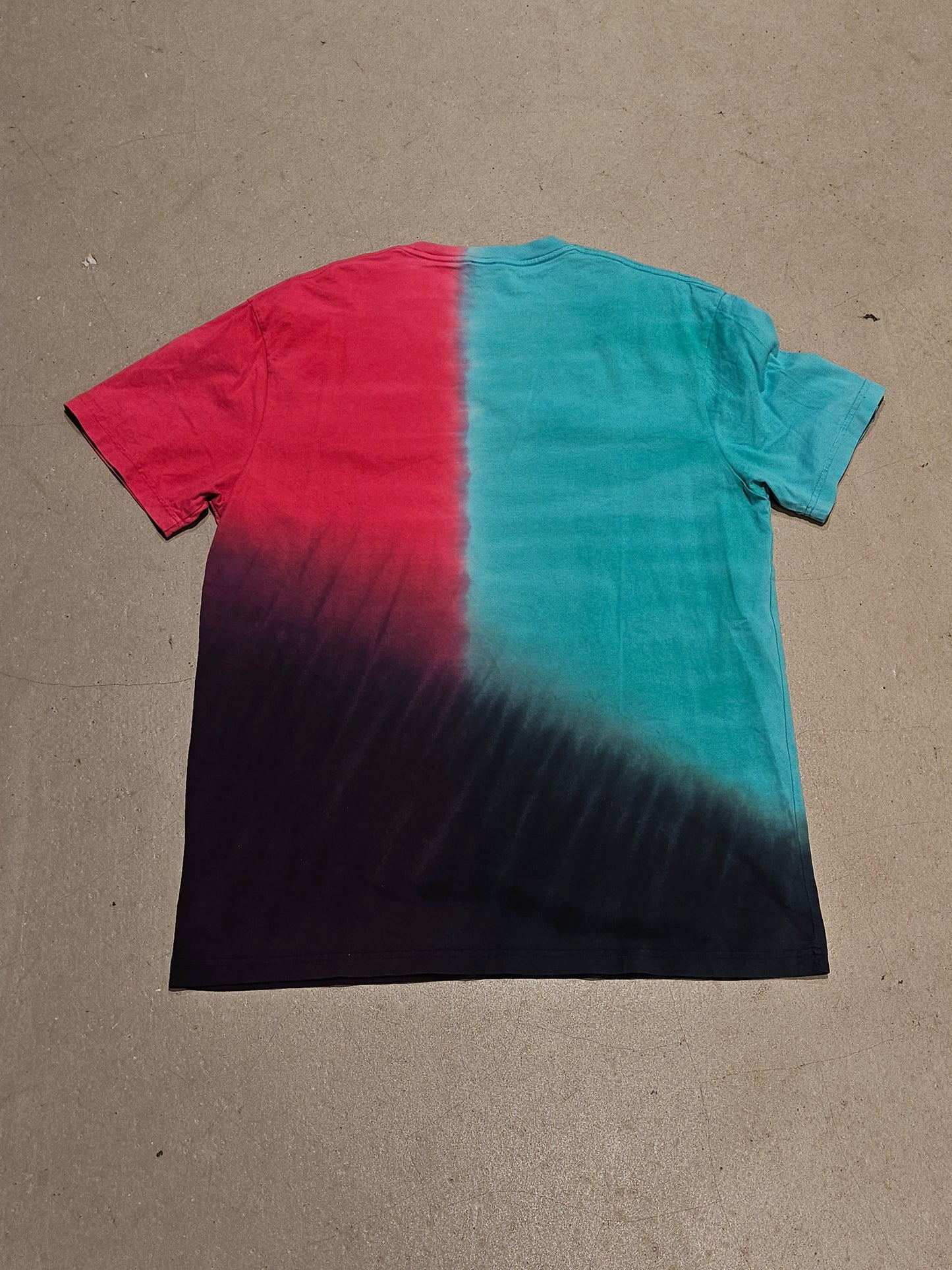 Patta Tie Dye Small Logo Tee Multi Color L