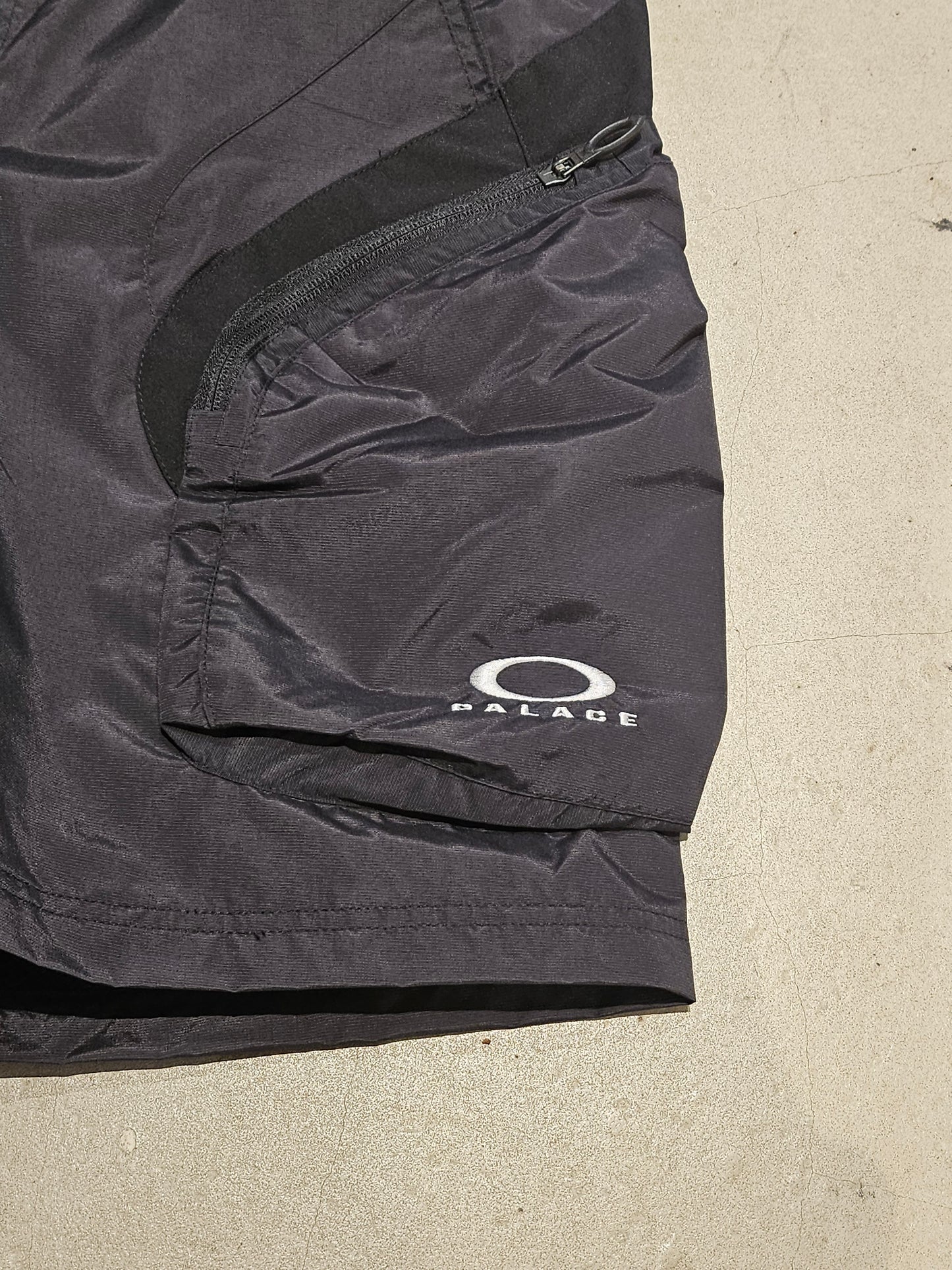Palace x Oakley Nitrofuel Short Black L