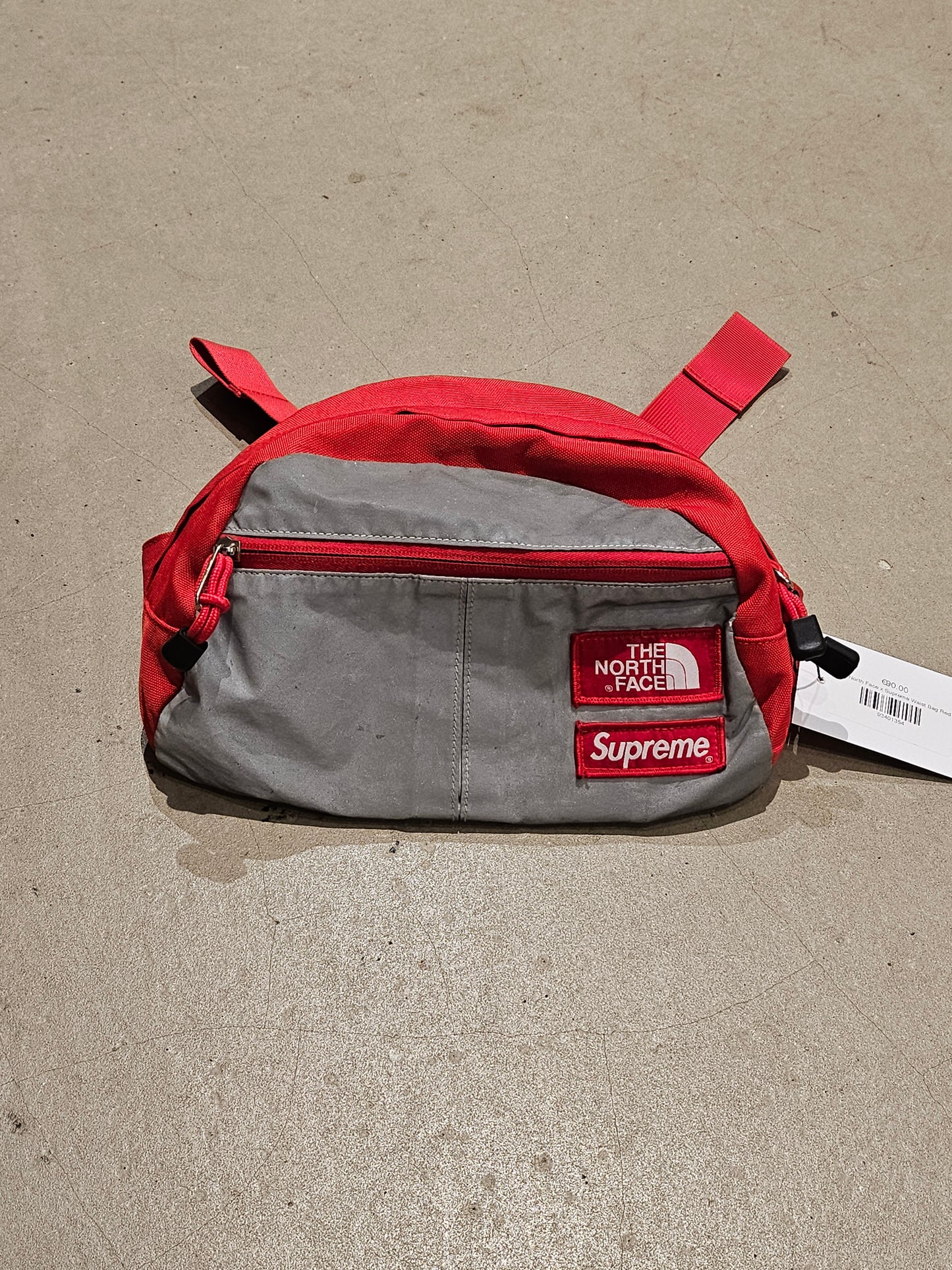 The North Face x Supreme Waist Bag Red