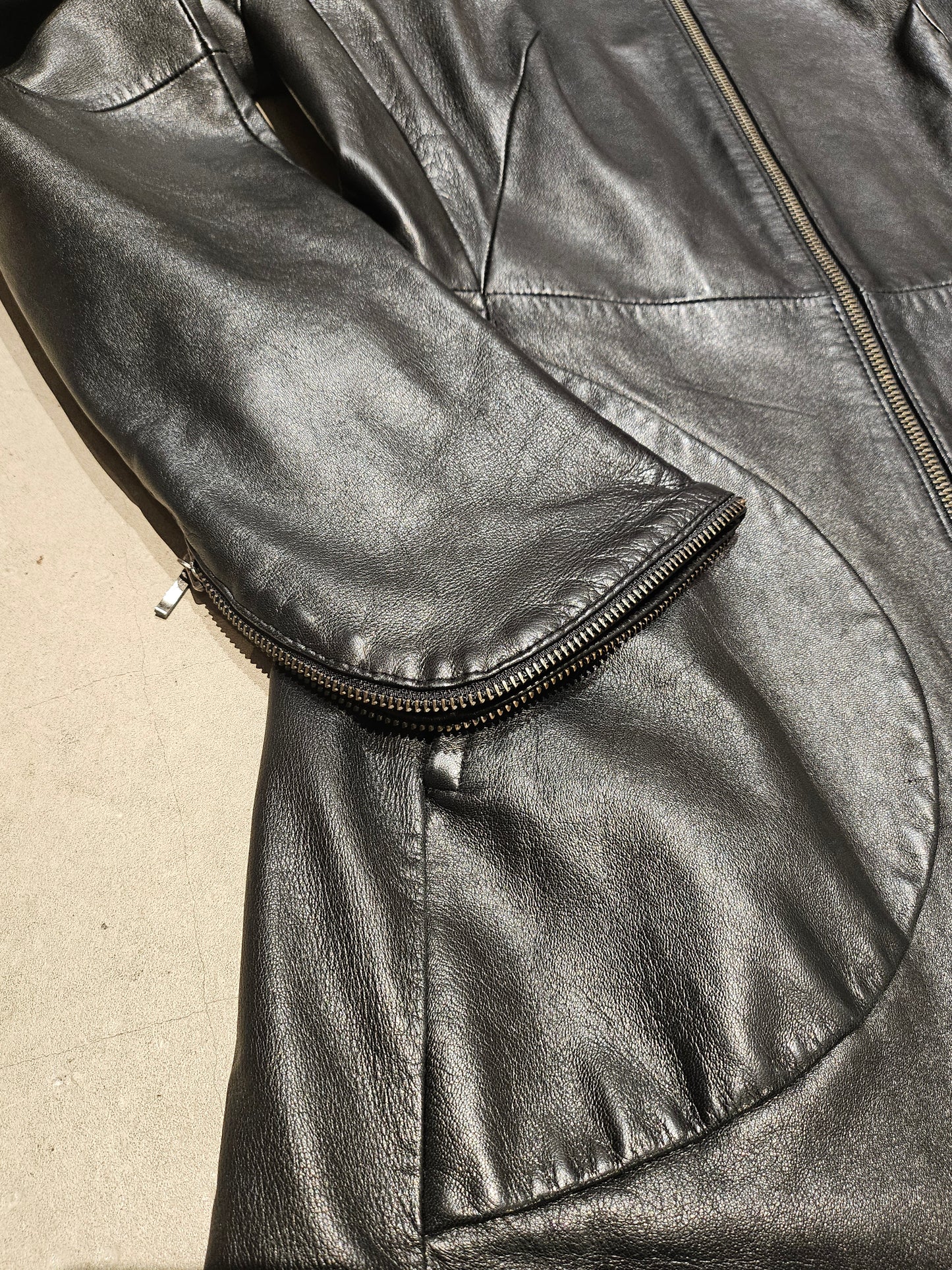 Redskins Long Black Leather Coat M