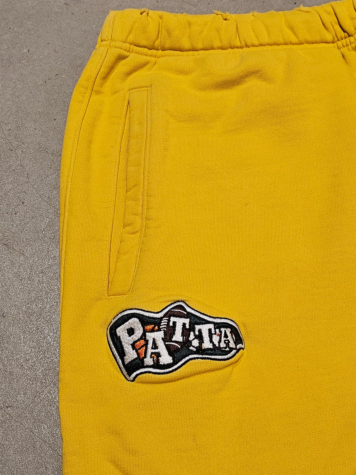 Patta Joggers Yellow L