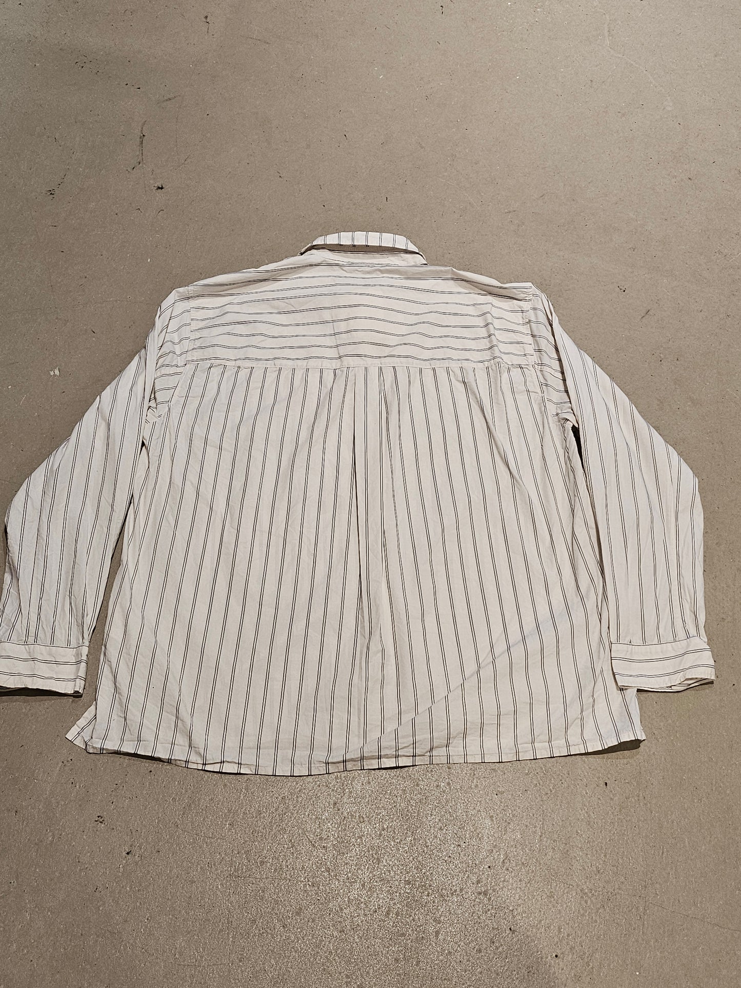 Adish Nafnuf Logo Striped Shirt White XL