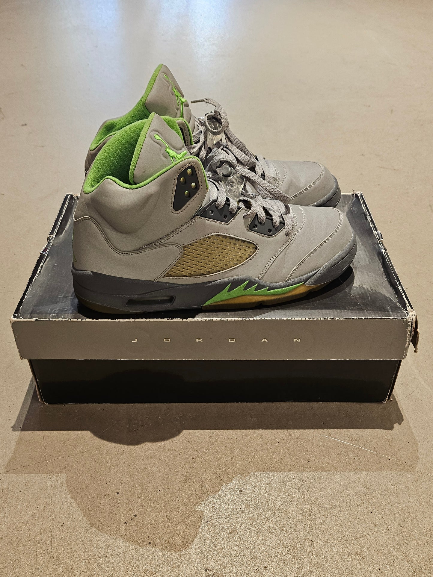 Jordan 5 Retro Green Bean EU 43