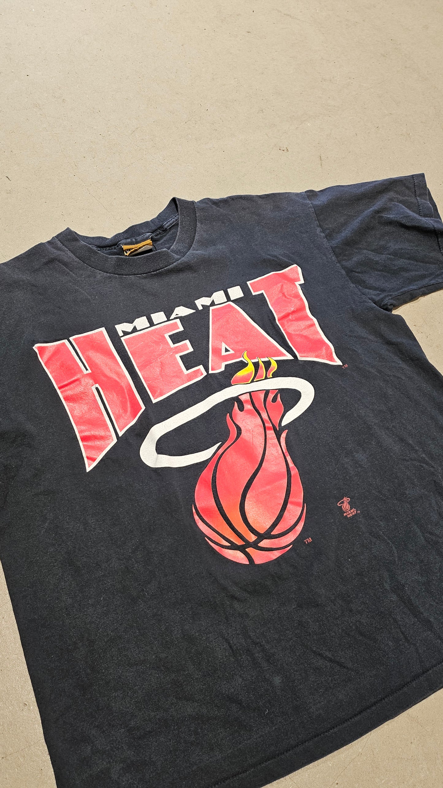 Vintage Miami Heat Tee Black L