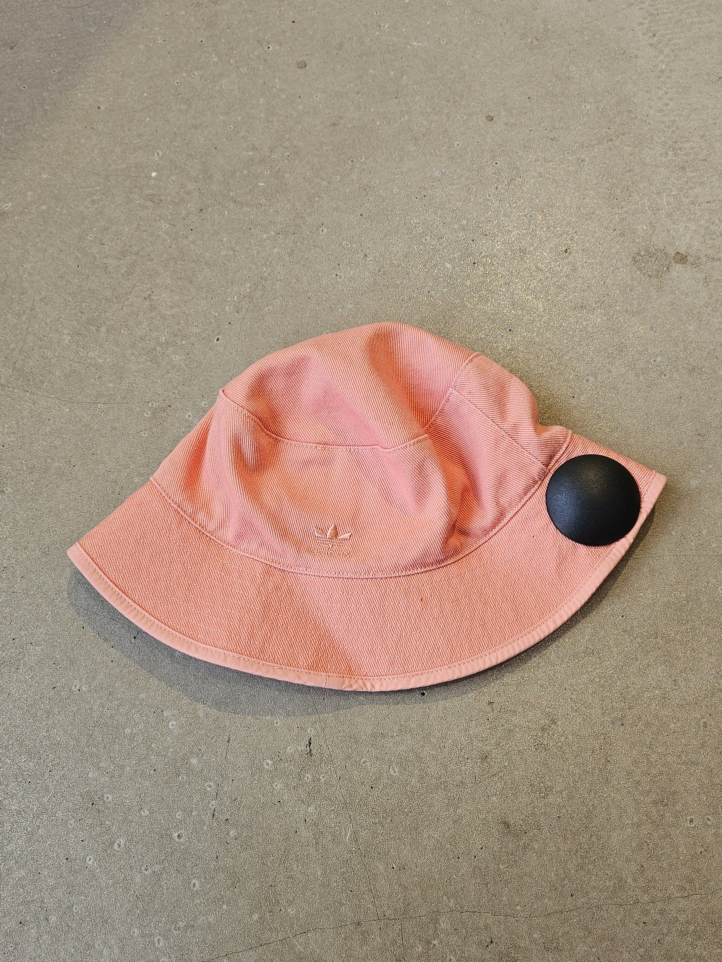 Adidas Unisex Ivy Park Reversible Bucket Hat Pink L/XL