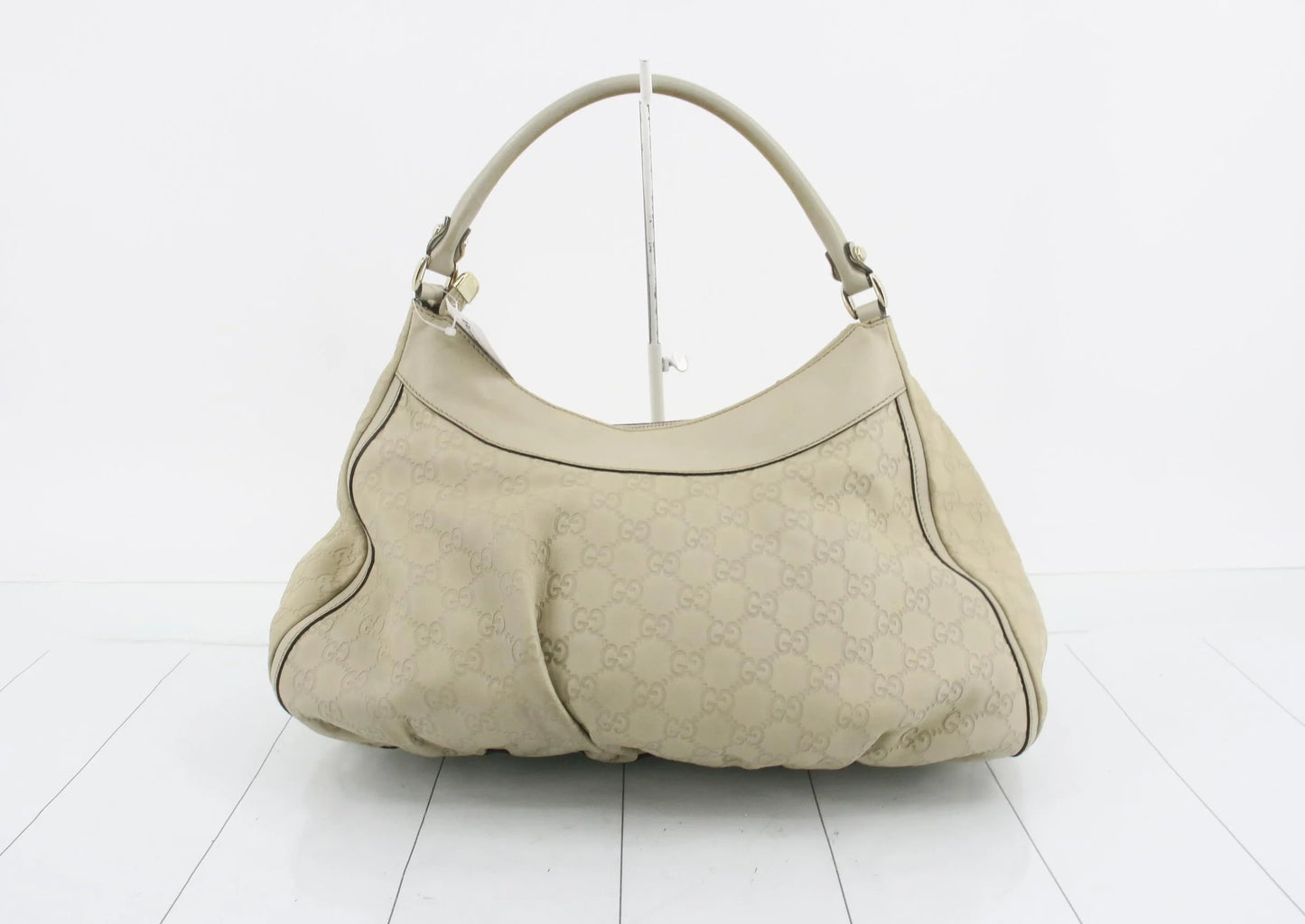Gucci leather Abbey Line Shoulder Bag White/beige
