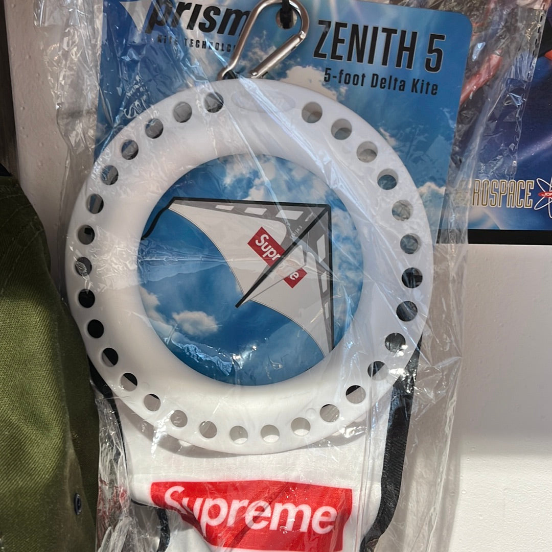 Supreme Prism Zenith 5 Kite Silver